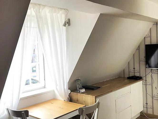 Lux Old Town ホテル *